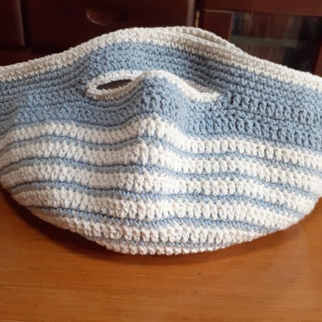 ボーダー柄の半円バッグ < 女性ファッション ボーダー柄の半円バッグ < 女性ファッションの