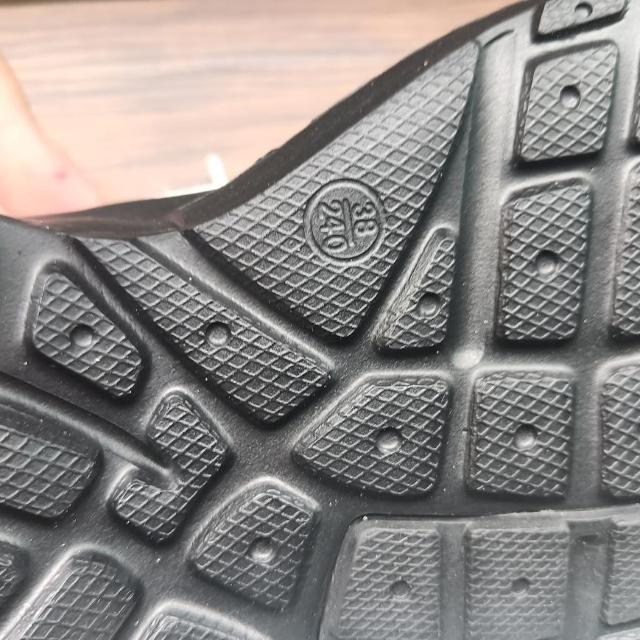 新品 24cm レディース スニーカー ホワイト シューズ 靴 カジュアル < 女性ファッション  新品 24cm レディース スニーカー ホワイト シューズ 靴 カジュアル < 女性ファッションの