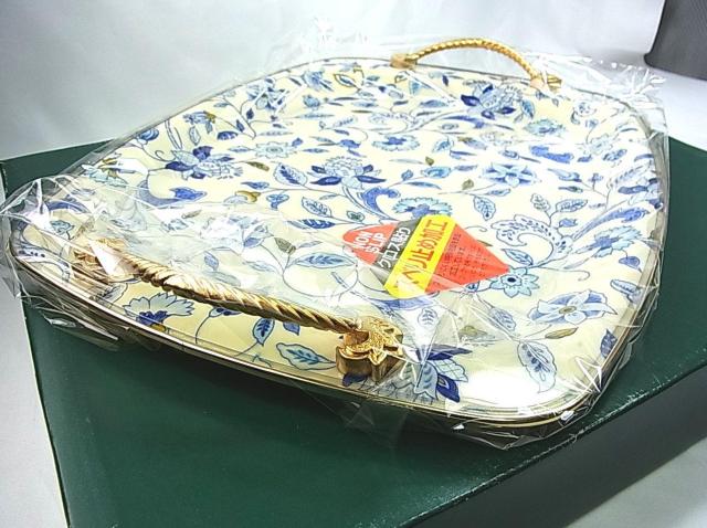 KMINTON@~g@gC@tgC@~@g`