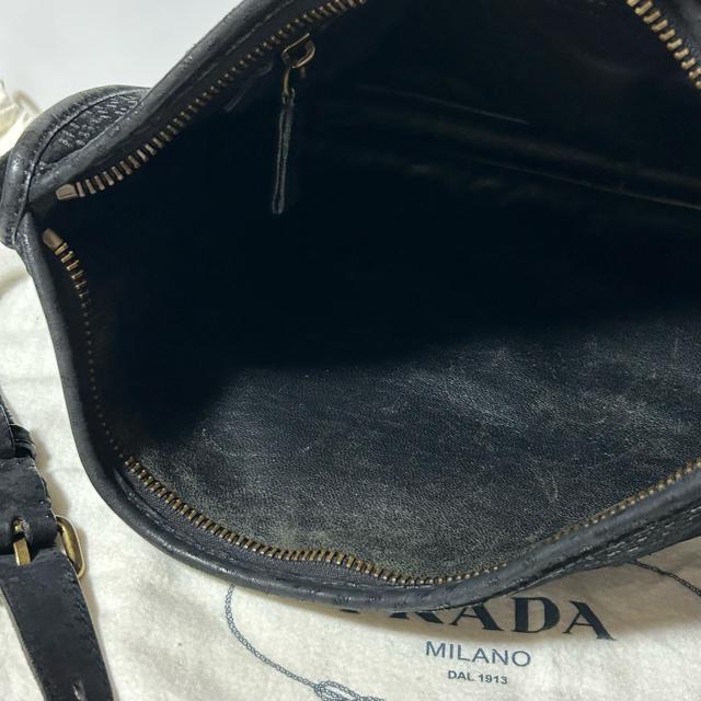 PRADA �v���_ �k�o�b�N ���U�[  �V�����_�[ �o�b�O �΂ߊ|�� �u���b�N ���^�O53 �� �u�����h�� 