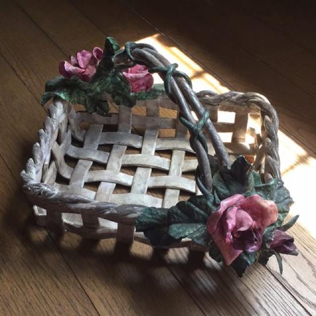 紙粘土作品 スクエアバスケット 薔薇 < インテリア/ライフ  紙粘土作品 スクエアバスケット 薔薇  < インテリア/ライフの