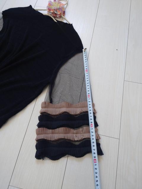値下げ フリルシースルートップス < 女性ファッション  値下げ フリルシースルートップス < 女性ファッションの