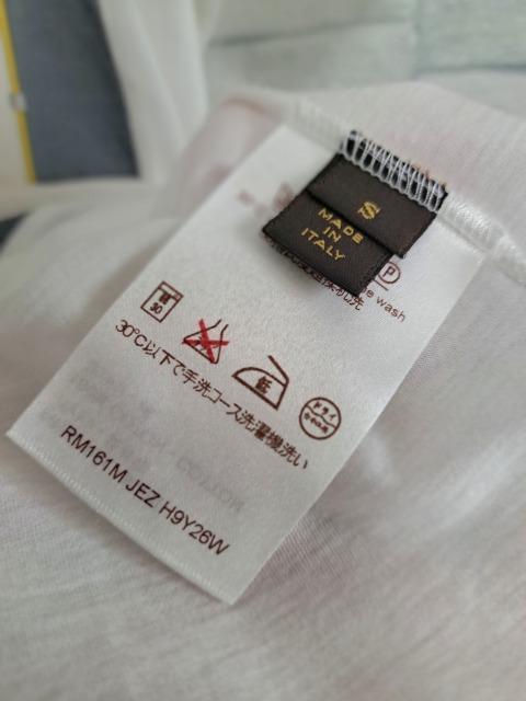 ☆LOUIS VUITTON ルイヴィトン ロゴ プリント Tシャツ 半袖/メンズ/S☆国内正規品 < ブランド ☆LOUIS VUITTON ルイヴィトン ロゴ プリント Tシャツ 半袖/メンズ/S☆国内正規品 < ブランドの