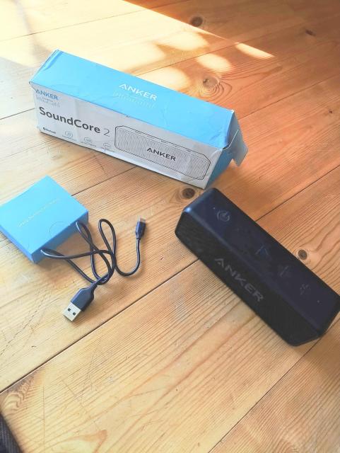 アンカー コア2 ブルーツゥース ポータブル スピーカー オーディオ < 家電/AV アンカー コア2 ブルーツゥース ポータブル スピーカー オーディオ < 家電/AVの