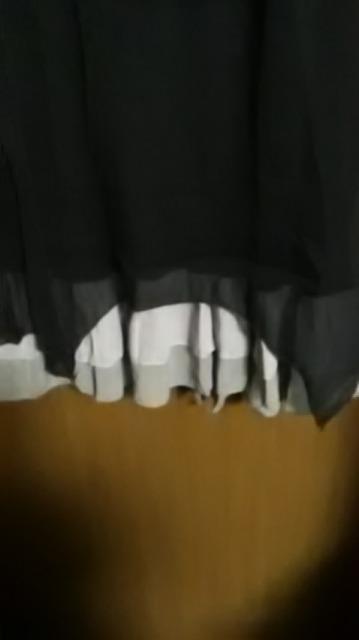 新品タグなし*キラキラリボン付き*ワンピース < 女性ファッション  新品タグなし*キラキラリボン付き*ワンピース < 女性ファッションの