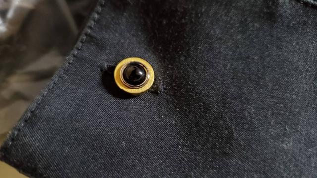 正規未 ジバンシィ クラシック トリニティリング カボションカフス グラマラス3カラーカフリンクス < ブランド  正規未 ジバンシィ クラシック トリニティリング カボションカフス グラマラス3カラーカフリンクス < ブランドの