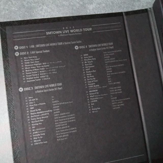 I AM★コンプリートDVD BOX(DVD4枚組)SMTOWN LIVE WORLD TOUR < CD/DVD/ビデオ  I AM★コンプリートDVD BOX(DVD4枚組)SMTOWN LIVE WORLD TOUR < CD/DVD/ビデオの