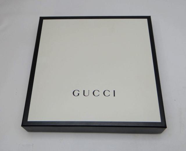 GUCCI グッチ GG柄 ウールマフラー ストール グレー<USED> < ブランド  GUCCI グッチ GG柄 ウールマフラー ストール グレー<USED> < ブランドの