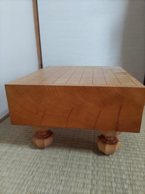 本榧足付将棋盤! 3寸8分です!  よろしくお願いします! < おもちゃ  本榧足付将棋盤! 3寸8分です!  よろしくお願いします! < おもちゃの