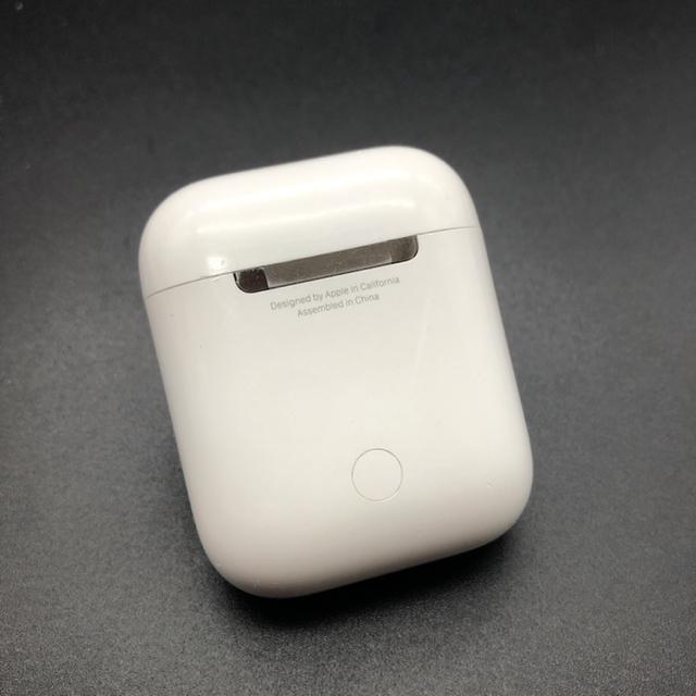 即決 純正 Apple アップル AirPods エアーポッズ 充電ケース A1602 < 家電/AV  即決 純正 Apple アップル AirPods エアーポッズ 充電ケース A1602 < 家電/AVの