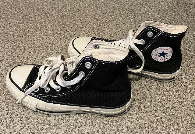 CONVERSEコンバースALL STAR☆黒ハイカットスニーカー22cm < ブランド CONVERSEコンバースALL STAR☆黒ハイカットスニーカー22cm < ブランドの