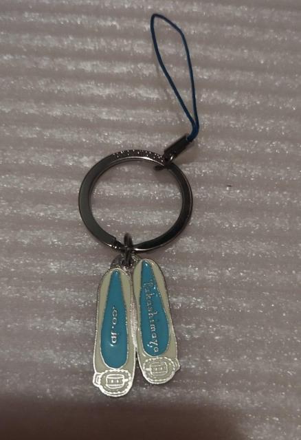 高島屋 金具製 バレエシューズ キーチェーン キーホルダー ノベルティ < 女性ファッション  高島屋 金具製 バレエシューズ キーチェーン キーホルダー ノベルティ  < 女性ファッションの
