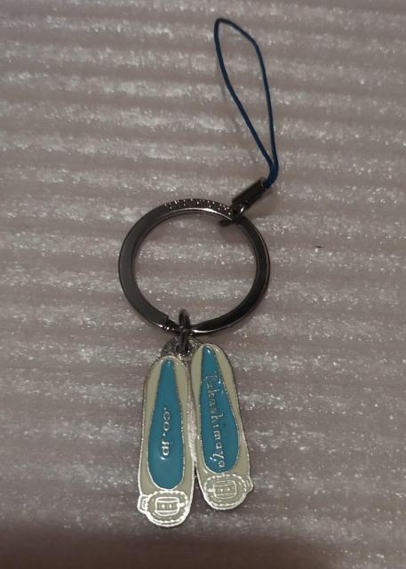高島屋 金具製 バレエシューズ キーチェーン キーホルダー ノベルティ < 女性ファッション  高島屋 金具製 バレエシューズ キーチェーン キーホルダー ノベルティ < 女性ファッションの