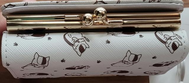 にゃんこ先生☆折り財布(ホワイト) < アニメ/コミック/キャラクター  にゃんこ先生☆折り財布(ホワイト) < アニメ/コミック/キャラクターの