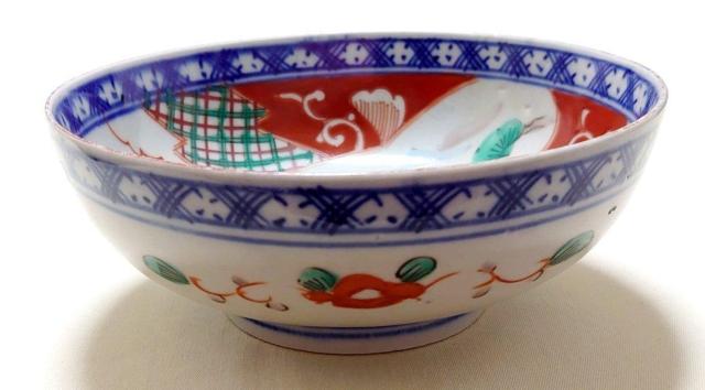 古伊万里 色絵山水 松竹梅 中鉢 時代物 < インテリア/ライフ 古伊万里 色絵山水 松竹梅 中鉢 時代物 < インテリア/ライフの