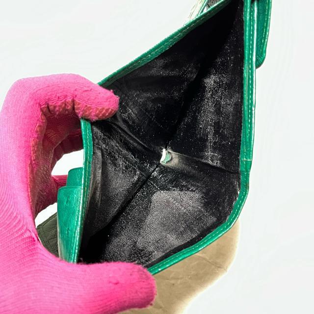 【オーストリッチ】 本革 / 二つ折り財布(小銭入れあり) / グリーン系 < 女性ファッション 【オーストリッチ】 本革 / 二つ折り財布(小銭入れあり) / グリーン系 < 女性ファッションの