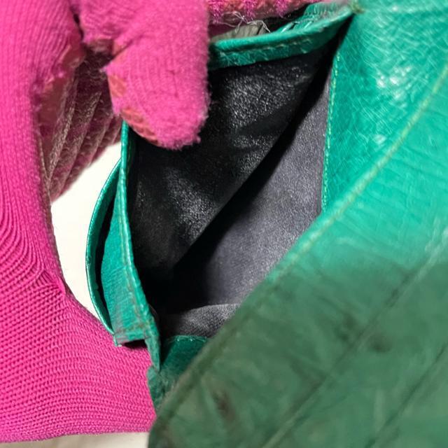 【オーストリッチ】 本革 / 二つ折り財布(小銭入れあり) / グリーン系 < 女性ファッション 【オーストリッチ】 本革 / 二つ折り財布(小銭入れあり) / グリーン系 < 女性ファッションの