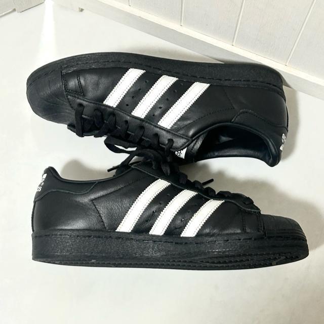 新品同様 adidas アディダス スーパースター82 スニーカー 27.5cm < ブランド 新品同様 adidas アディダス スーパースター82 スニーカー 27.5cm < ブランドの