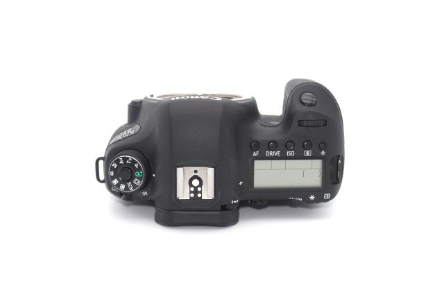 �y���ď������o�c�O���̋@���́�Canon 6D �{�f�B�� �� �Ɠd/AV�� 