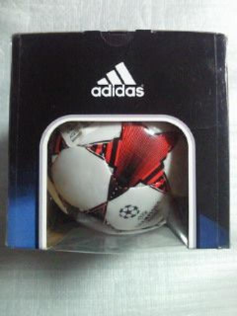 サッカー adidas アディダス セリエA ACミラン チャンピョンズリーグ デザイン ボール < レジャー/スポーツ  サッカー adidas アディダス セリエA ACミラン チャンピョンズリーグ デザイン ボール < レジャー/スポーツの