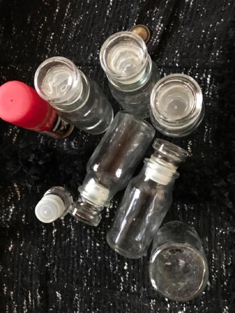 JAPAN製 ミニ B0TTLE アンティーク瓶 6本セット 新品 送料無料 < インテリア/ライフ  JAPAN製 ミニ B0TTLE アンティーク瓶 6本セット 新品 送料無料 < インテリア/ライフの