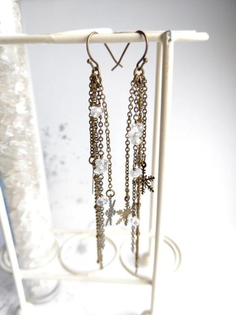 *チェーンと雪の結晶のピアス*22056 < 女性アクセサリー/時計 *チェーンと雪の結晶のピアス*22056 < 女性アクセサリー/時計の