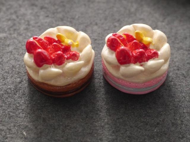 プラパーツ 手芸・アクセサリーパーツ  ホールケーキ パーツ 2個セット デコパーツ < 香水/コスメ/ネイル  プラパーツ 手芸・アクセサリーパーツ  ホールケーキ パーツ 2個セット デコパーツ  < 香水/コスメ/ネイルの