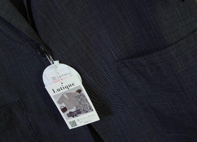 しまむら★サイドスリット 半袖 テーラー ジャケット < ブランド しまむら★サイドスリット 半袖 テーラー ジャケット < ブランドの