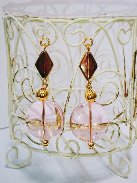 おおぶりライトアメジストルビーダイヤメロンビーズ樹脂ピアス☆ < 女性アクセサリー/時計  おおぶりライトアメジストルビーダイヤメロンビーズ樹脂ピアス☆ < 女性アクセサリー/時計の