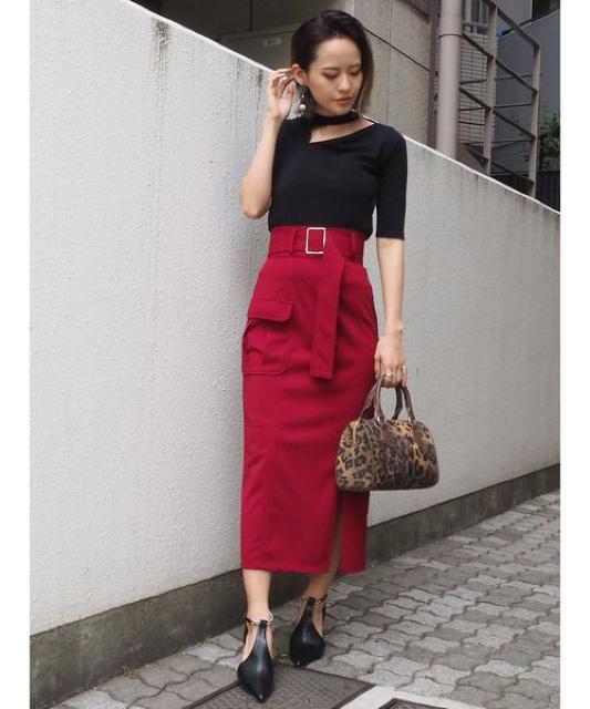 限定SALEセール●定価8,140円●MURUAムルーア●サイドポケットスリットスカート●赤レッド●タイトスカート < ブランド  限定SALEセール●定価8,140円●MURUAムルーア●サイドポケットスリットスカート●赤レッド●タイトスカート < ブランドの
