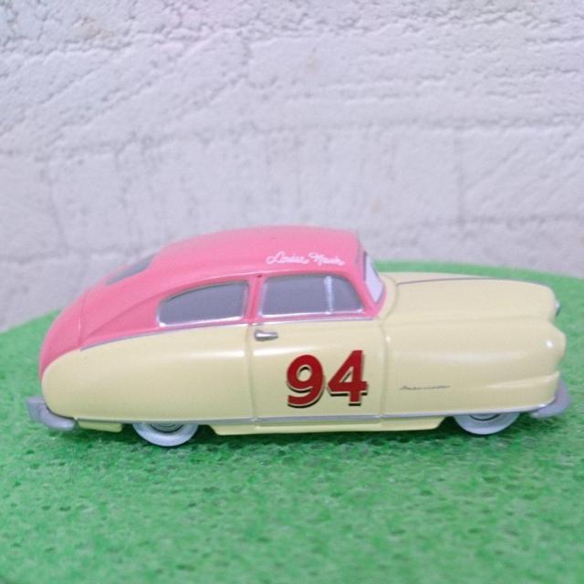 トミカ Cars-Louise Nash < ホビー トミカ Cars-Louise Nash < ホビーの