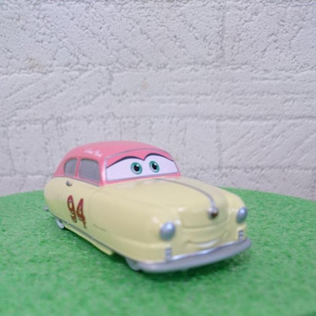トミカ Cars-Louise Nash < ホビー トミカ Cars-Louise Nash < ホビーの