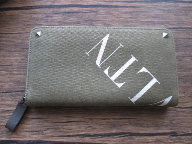 ☆VALENTINO ヴァレンティノ プリント ロゴ ラウンドファスナー 長財布 財布 キャンバス×レザー ユニセックス☆未使用 < ブランド  ☆VALENTINO ヴァレンティノ プリント ロゴ ラウンドファスナー 長財布 財布 キャンバス×レザー ユニセックス☆未使用 < ブランドの