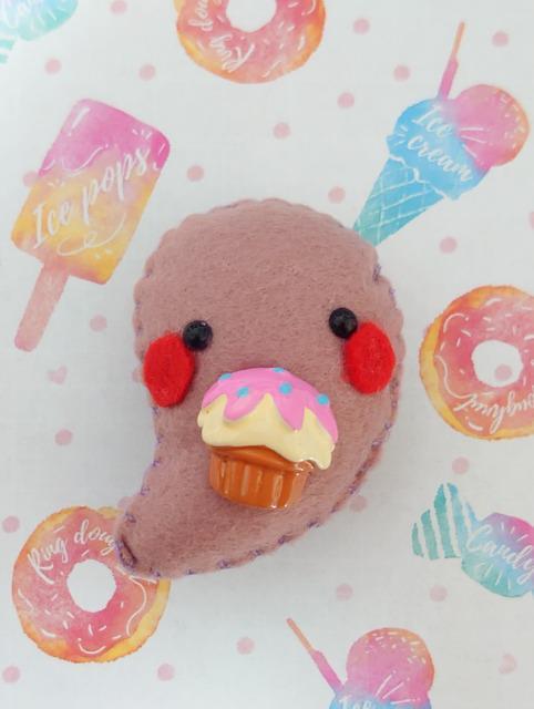 ハンドメイド♪マグネットマスコット『おやつ大好きおばけ』カップケーキ < ペット/手芸/園芸  ハンドメイド♪マグネットマスコット『おやつ大好きおばけ』カップケーキ  < ペット/手芸/園芸の