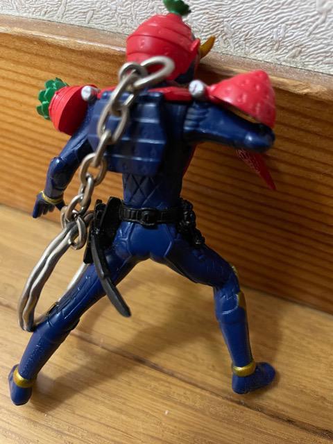 仮面ライダー鎧武イチゴアームズキーホルダー < ホビー 仮面ライダー鎧武イチゴアームズキーホルダー < ホビーの