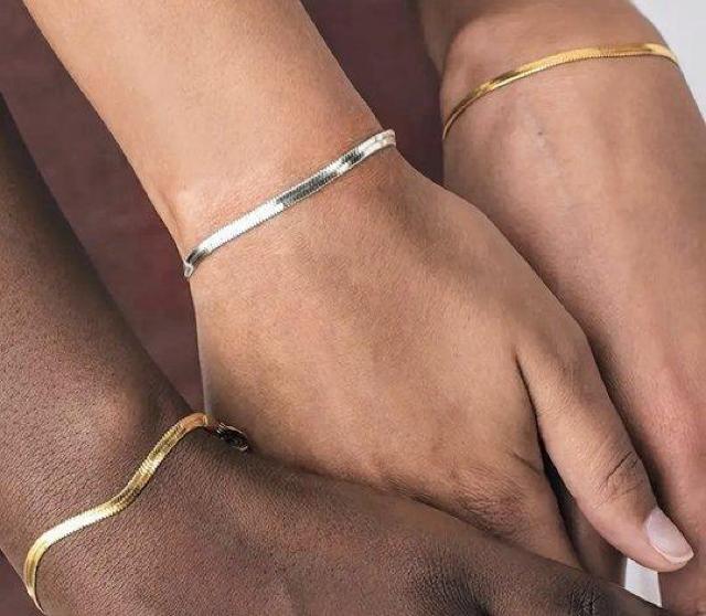 �V�i�I���Ȃ瑗�������I�@18K�C�G���[�S�[���hGP�L���L���u���X���b�g�j�����p�����T�C�Y21cm�����\ �� �j���A�N�Z�T���[/���v�� 