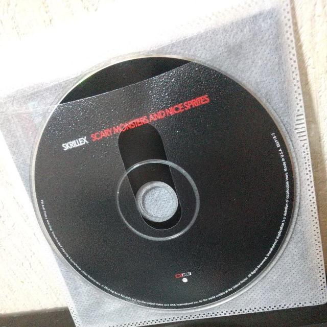 SkrillexwScary Monsters and Nice EpxA  CD/DVD/rfI 