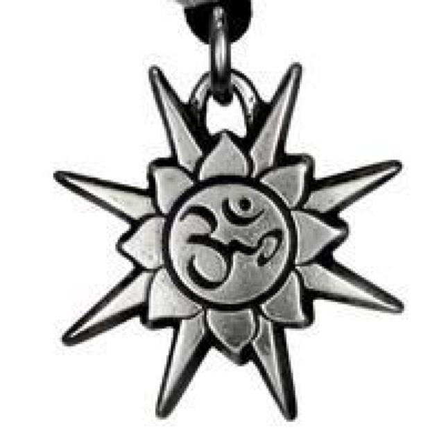 Pepi: The Jewel in The Lotus 仏教八正道 釈迦 中道 < 女性アクセサリー/時計  Pepi: The Jewel in The Lotus 仏教八正道 釈迦 中道  < 女性アクセサリー/時計の