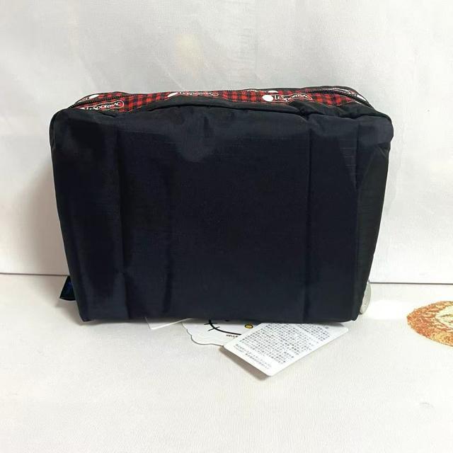 ★新品未使用★LeSportsac レスポートサック ハローキティー ブラック 黒色 化粧ポーチ 収納ポケット 7121 送料無料 < 女性ファッション  ★新品未使用★LeSportsac レスポートサック ハローキティー ブラック 黒色 化粧ポーチ 収納ポケット 7121 送料無料 < 女性ファッションの