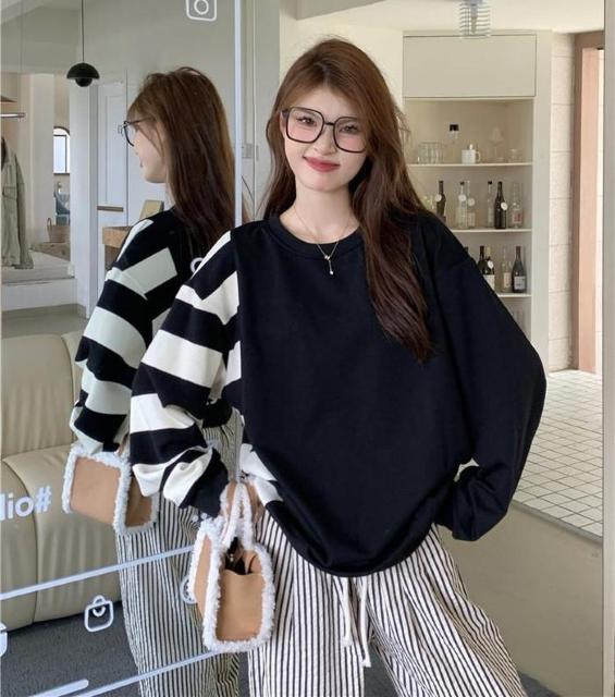 〜3L4L5L*左右非対称モノトーンボーダー柄プルオーバー* < 女性ファッション 〜3L4L5L*左右非対称モノトーンボーダー柄プルオーバー* < 女性ファッションの