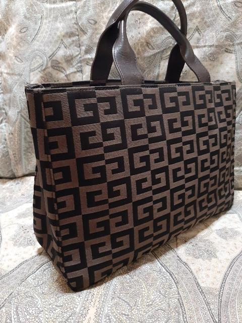 �W�o���V�B GIVENCHY �{�v�R���r/�n���h�o�b�O/�g�[�g�o�b�O �� �����t�@�b�V������ 