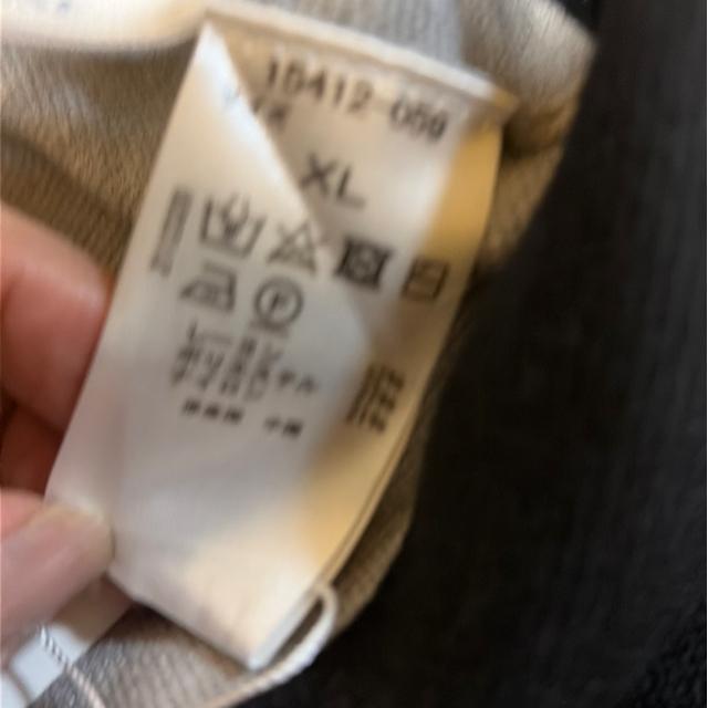 ���f�B�[�X�@�Z�[�^�[ �� �����t�@�b�V������ 