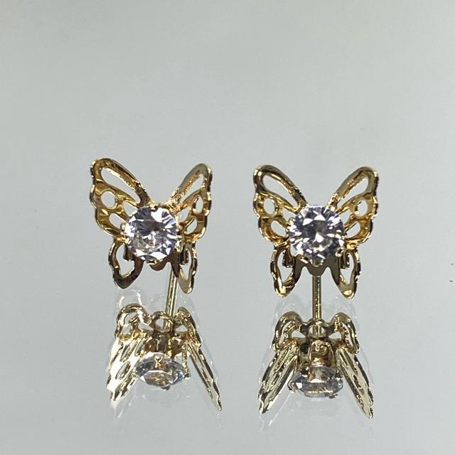 《pierce》キラッキラ 0.5ct ×2 蝶々型ピアス 両耳用 < 女性アクセサリー/時計  《pierce》キラッキラ 0.5ct ×2 蝶々型ピアス 両耳用 < 女性アクセサリー/時計の