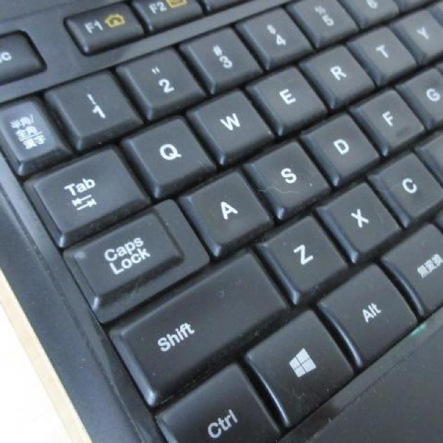 Logicool ロジクール キーボード K800 / ワイヤレスマウス < PC本体/周辺機器 Logicool ロジクール キーボード K800 / ワイヤレスマウス < PC本体/周辺機器の