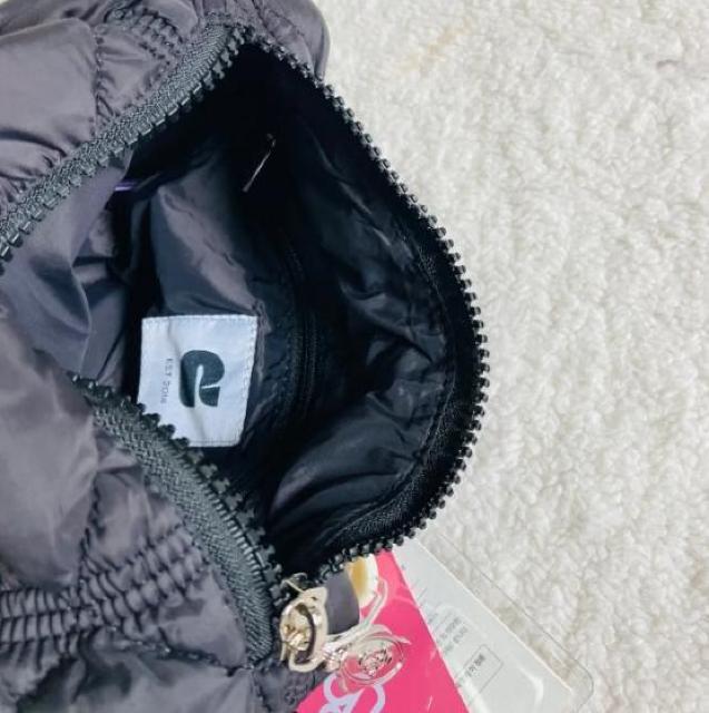 【新品】【韓国現地購入】【正規品】CARLYN カーリン ショルダー バッグ ブラック ※サイズ縦14cm×横22cm×幅10cm < 女性ファッション 【新品】【韓国現地購入】【正規品】CARLYN カーリン ショルダー バッグ ブラック ※サイズ縦14cm×横22cm×幅10cm < 女性ファッションの