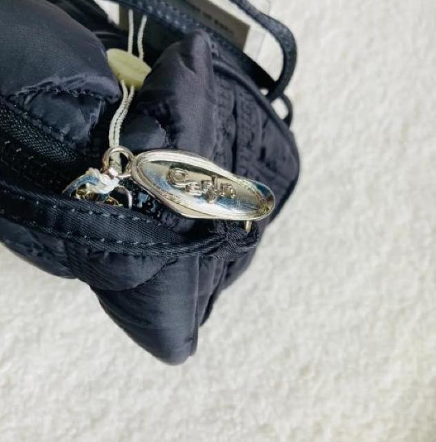 【新品】【韓国現地購入】【正規品】CARLYN カーリン ショルダー バッグ ブラック ※サイズ縦14cm×横22cm×幅10cm < 女性ファッション 【新品】【韓国現地購入】【正規品】CARLYN カーリン ショルダー バッグ ブラック ※サイズ縦14cm×横22cm×幅10cm < 女性ファッションの