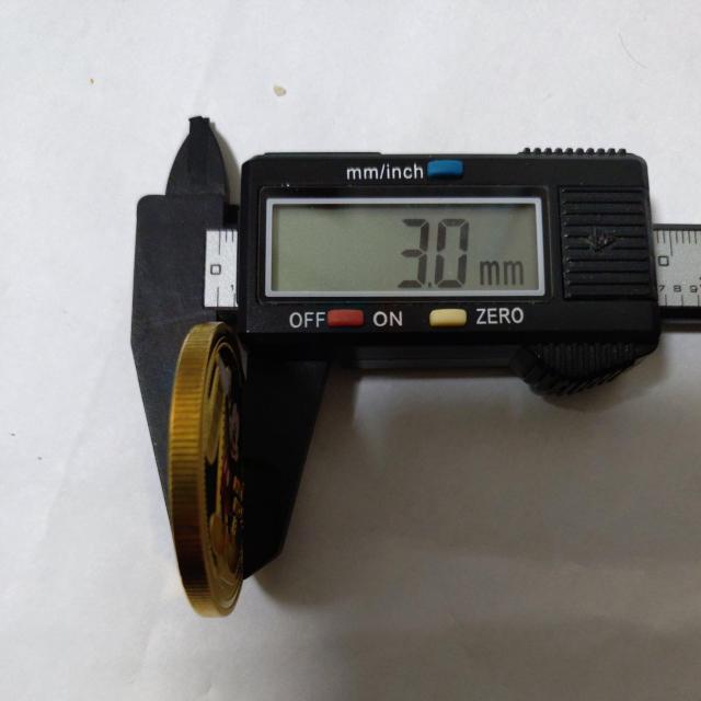 2020年 ニュージーランド エリザベス二世 ミッキーマウス 金色メダル < ホビー 2020年 ニュージーランド エリザベス二世 ミッキーマウス 金色メダル < ホビーの