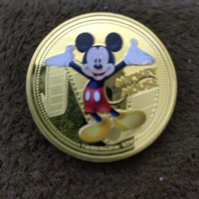 2020年 ニュージーランド エリザベス二世 ミッキーマウス 金色メダル < ホビー 2020年 ニュージーランド エリザベス二世 ミッキーマウス 金色メダル < ホビーの