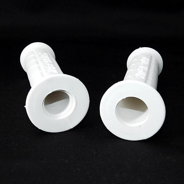 スーパーグリップ 125mm ホワイト 左右セット ハンドルグリップ バイク オートバイ ラバーグリップ スクーター 原付 < 自動車/バイク スーパーグリップ 125mm ホワイト 左右セット ハンドルグリップ バイク オートバイ ラバーグリップ スクーター 原付 < 自動車/バイク