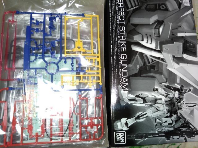 RG1/144 パーフェクトストライクガンダム < ホビー RG1/144 パーフェクトストライクガンダム < ホビーの